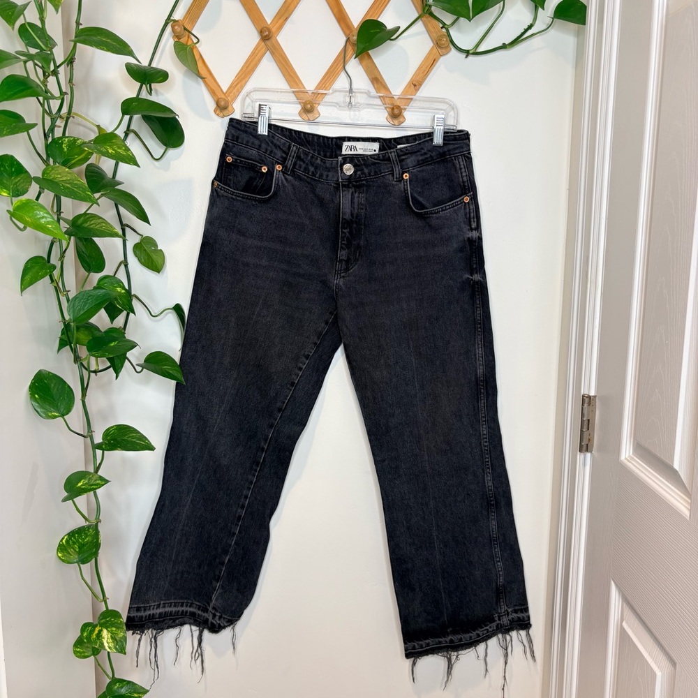 ZARA The Ness Cropped Flare Black Jeans